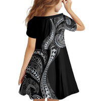 Hawaii Pineapple Gray Scale Tribal Pattern Family Matching Off The Shoulder Long Sleeve Dress and Hawaiian Shirt - Polynesian Pride