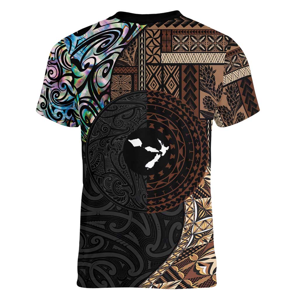 Samoa and New Zealand Together Women V-Neck T-Shirt Siapo Motif and Maori Paua Shell Pattern