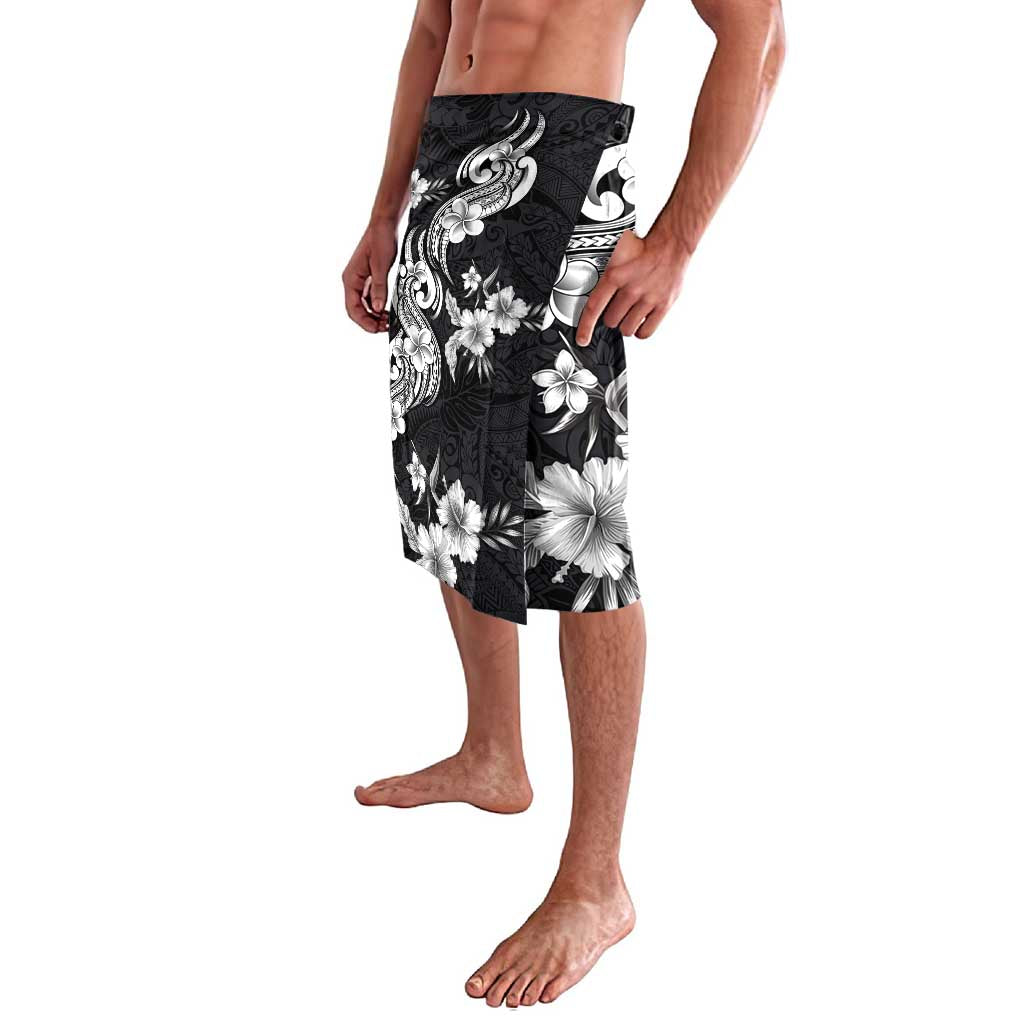 Hawaiian-Polynesian Art Tattoo Lavalava Hibiscus and Plumeria Grayscale