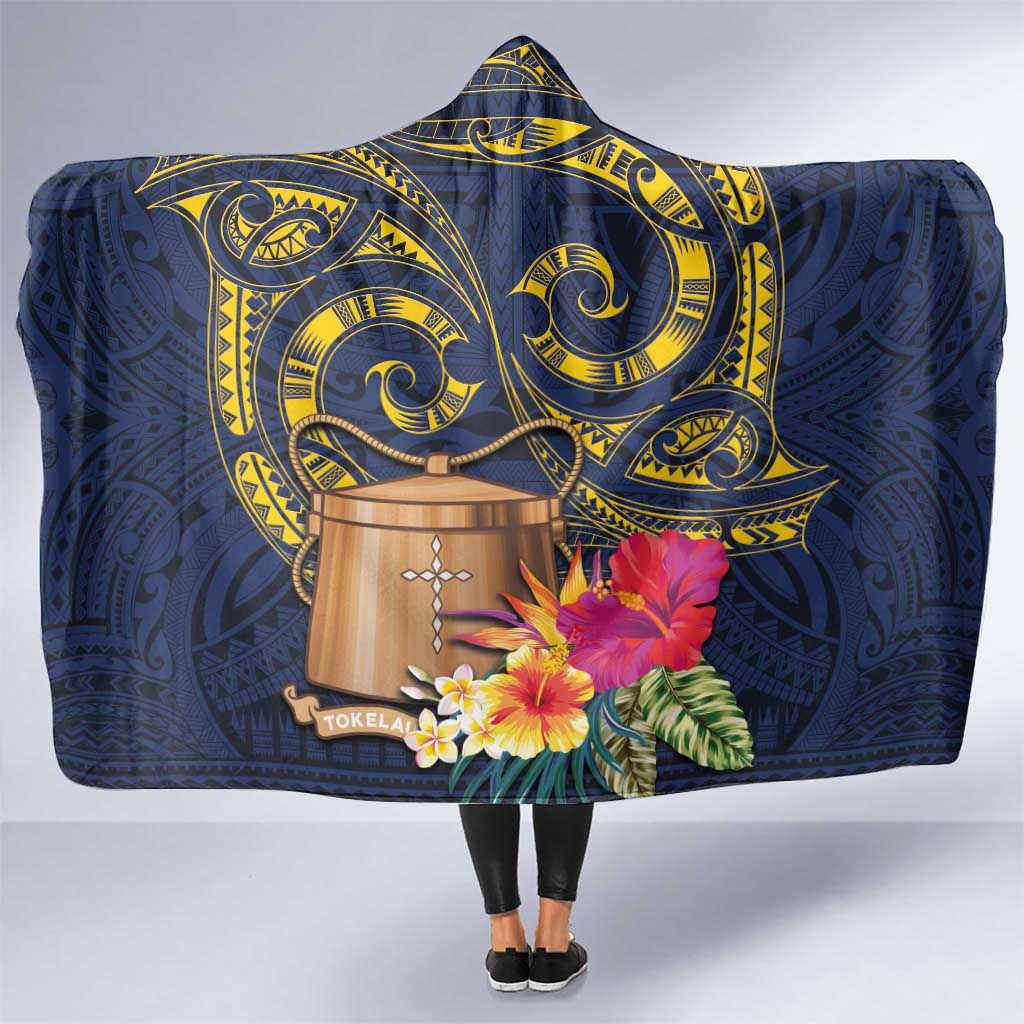 Tokelau Tokehega Day Hooded Blanket Coat of Arms with Polynesian Tattoo and Hibiscus LT03 One Size Blue - Polynesian Pride