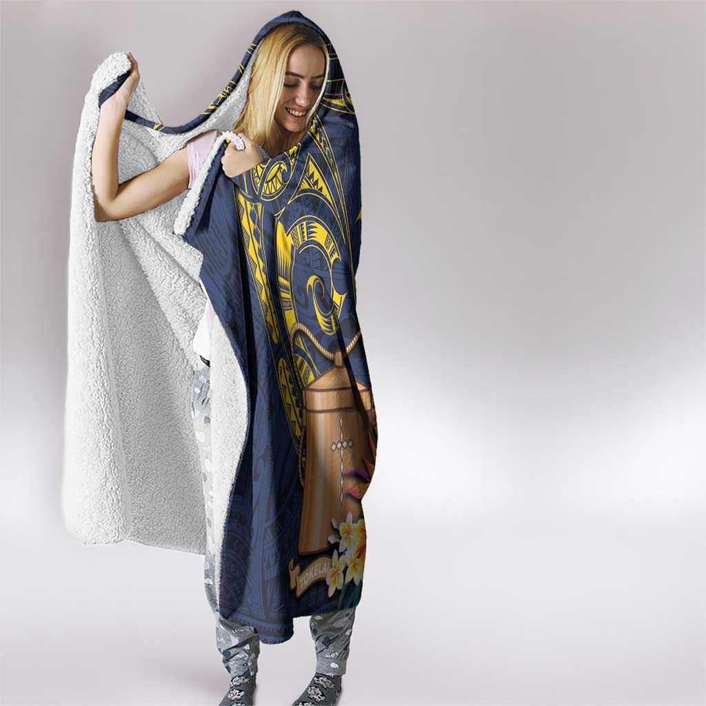 Tokelau Tokehega Day Hooded Blanket Coat of Arms with Polynesian Tattoo and Hibiscus LT03 - Polynesian Pride