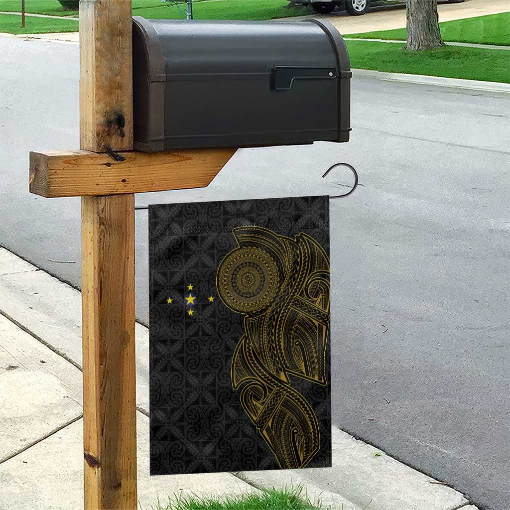 Niue Polynesian Hiapo Tattoo Art Garden Flag Half Style Black Gold Color - Polynesian Pride