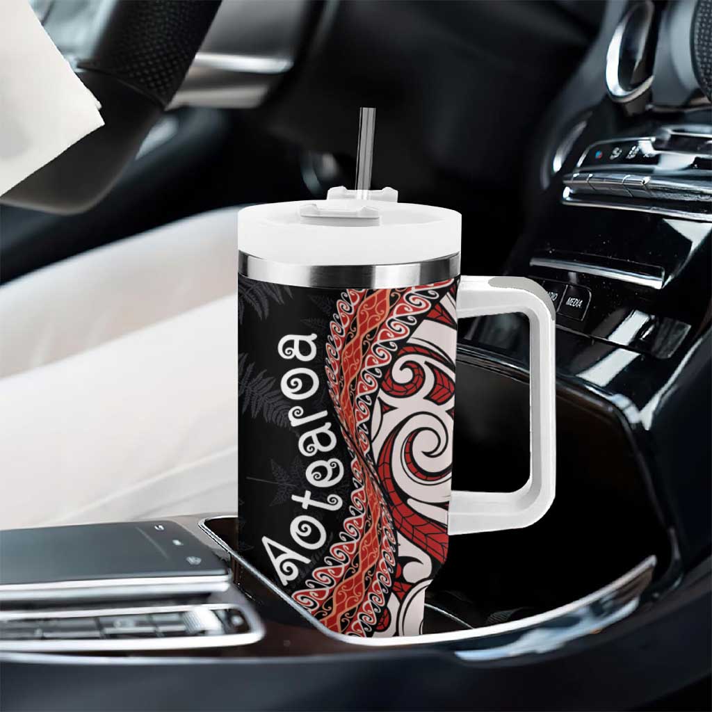 Aotearoa Maori Stylized Koru - Silver Ferns Tumbler With Handle