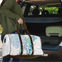 Hawaiian Couple Turtles Honi Travel Bag Polynesian Art Motifs and Hibiscus White Blue Color LT03 - Polynesian Pride
