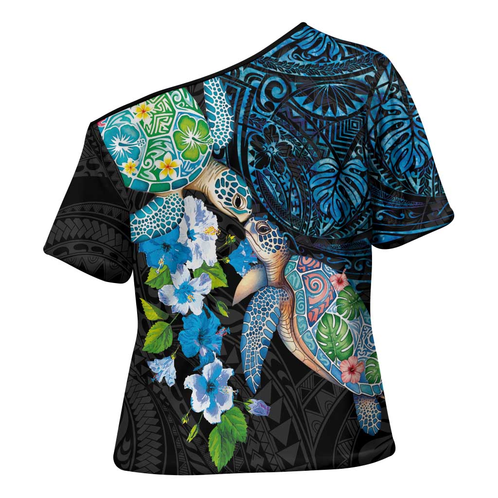 Hawaiian Couple Turtles Honi Cross Shoulder Shirt Polynesian Art Motifs and Hibiscus Black Blue Color LT03 - Polynesian Pride