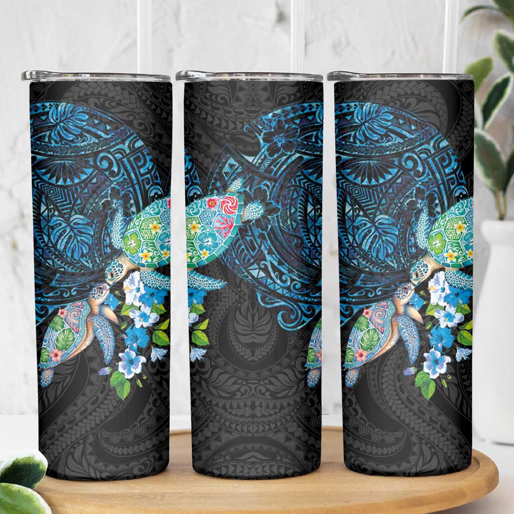 Hawaiian Couple Turtles Honi Skinny Tumbler Polynesian Art Motifs and Hibiscus Black Blue Color LT03 - Polynesian Pride