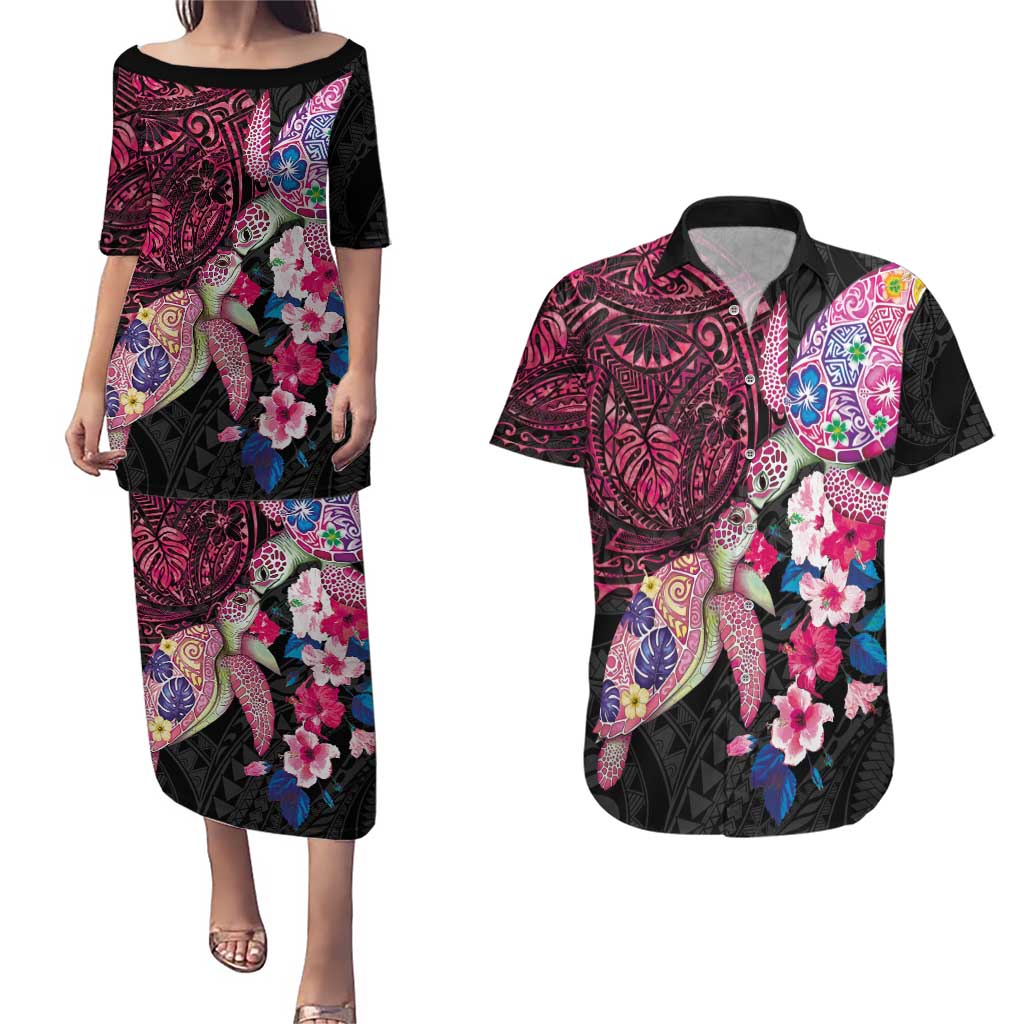 Hawaiian Couple Turtles Honi Couples Matching Puletasi and Hawaiian Shirt Polynesian Art Motifs and Hibiscus Black Red Color - Polynesian Pride