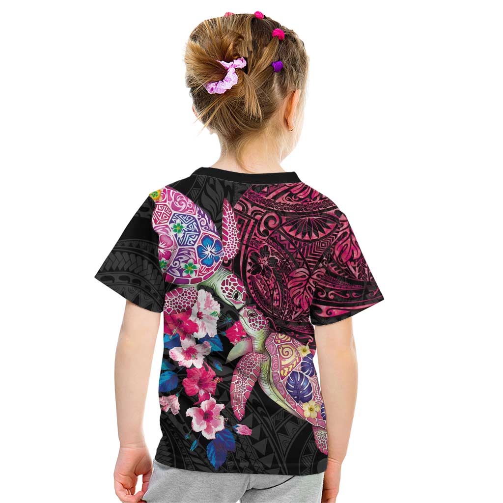 Hawaiian Couple Turtles Honi Kid T Shirt Polynesian Art Motifs and Hibiscus Black Red Color LT03 - Polynesian Pride