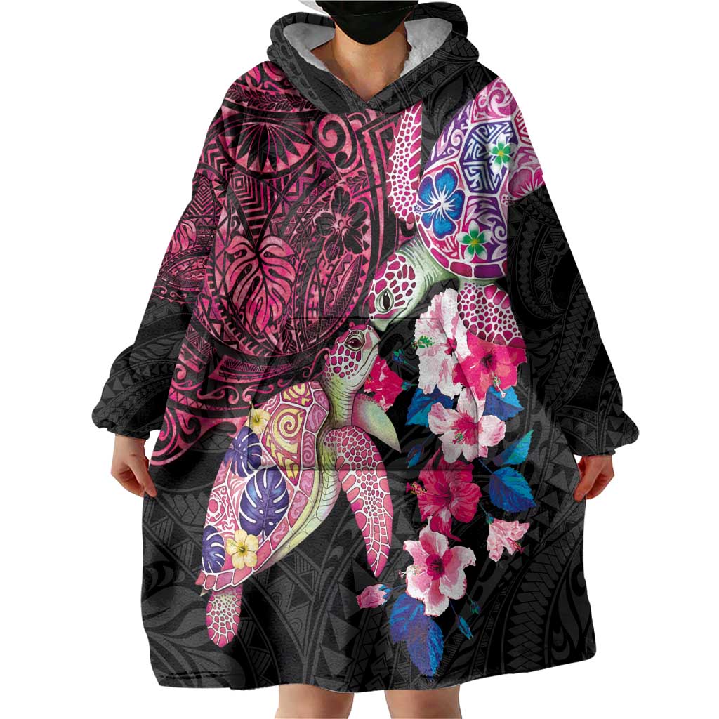 Hawaiian Couple Turtles Honi Wearable Blanket Hoodie Polynesian Art Motifs and Hibiscus Black Red Color LT03 - Polynesian Pride