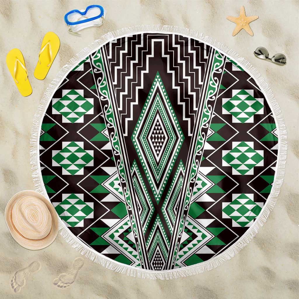 Green Aotearoa Tukutuku and Poutama Motif Beach Blanket