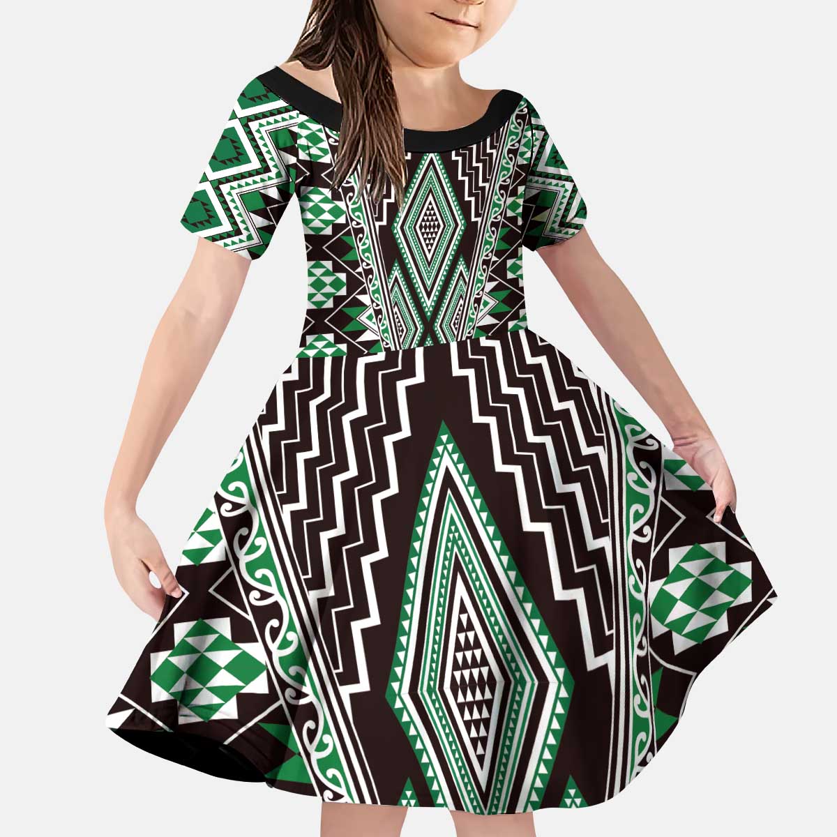 Green Aotearoa Tukutuku and Poutama Motif Kid Short Sleeve Dress