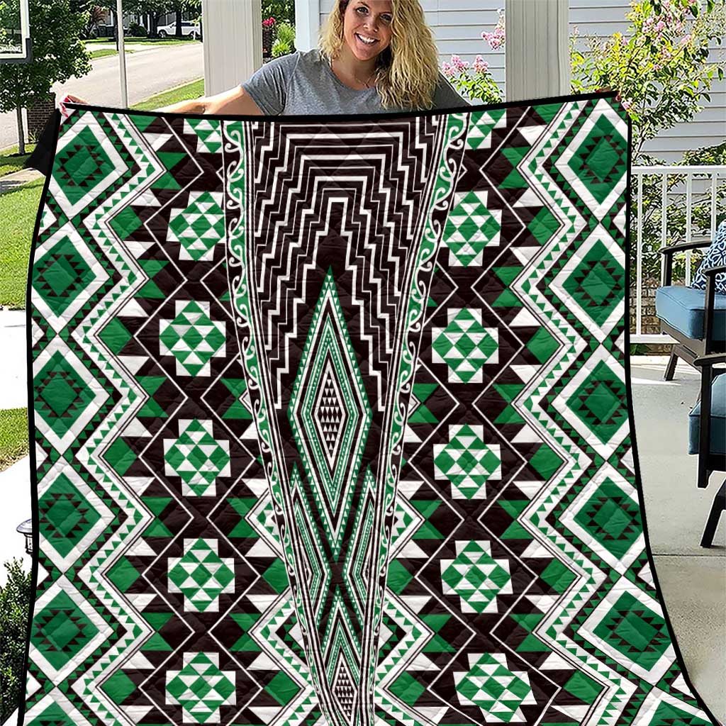 Green Aotearoa Tukutuku and Poutama Motif Quilt