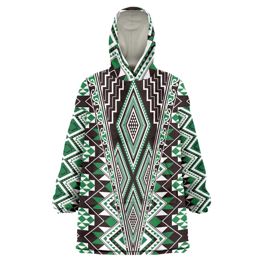 Green Aotearoa Tukutuku and Poutama Motif Wearable Blanket Hoodie