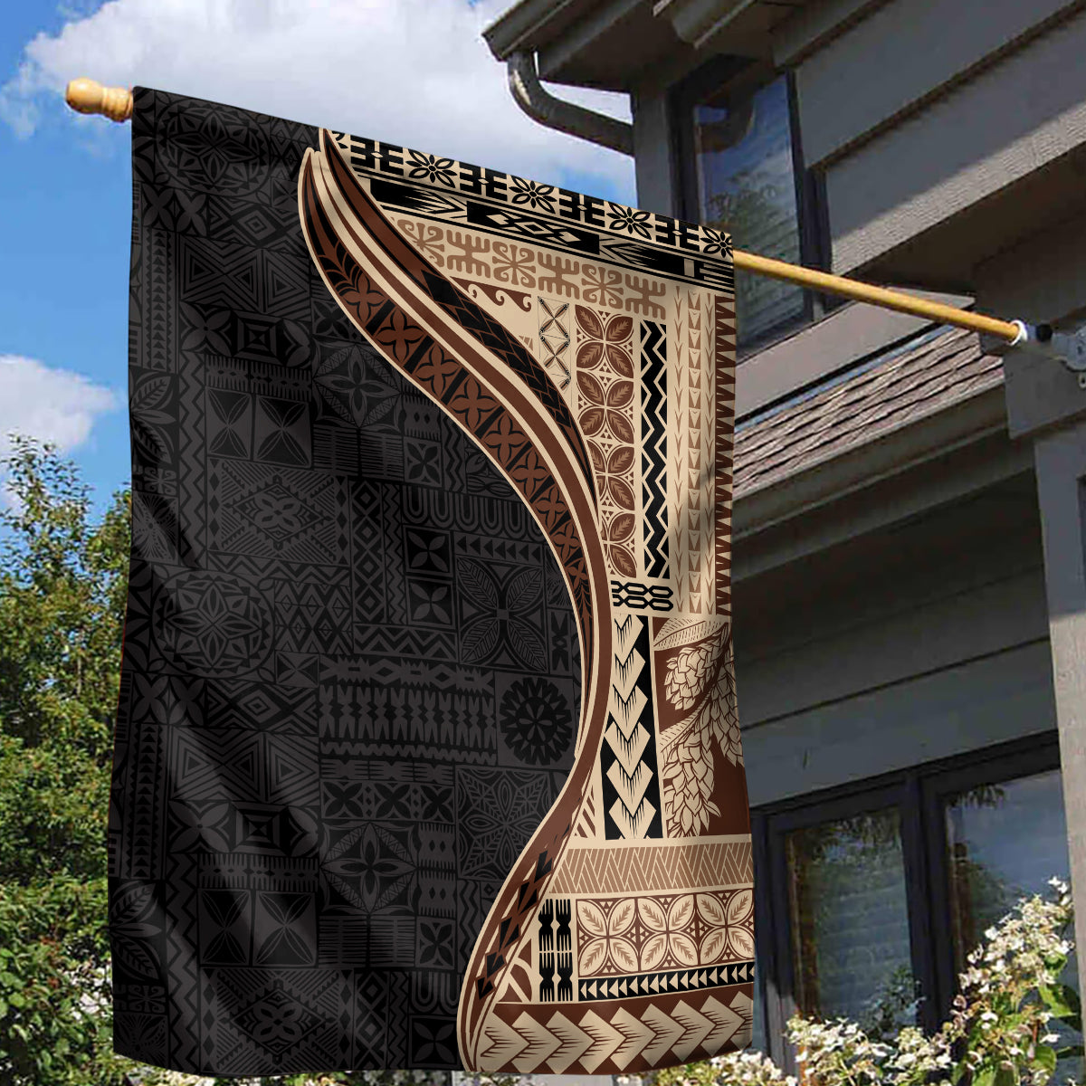 Samoa Siapo Motif and Tapa Pattern Half Style Garden Flag Beige Color
