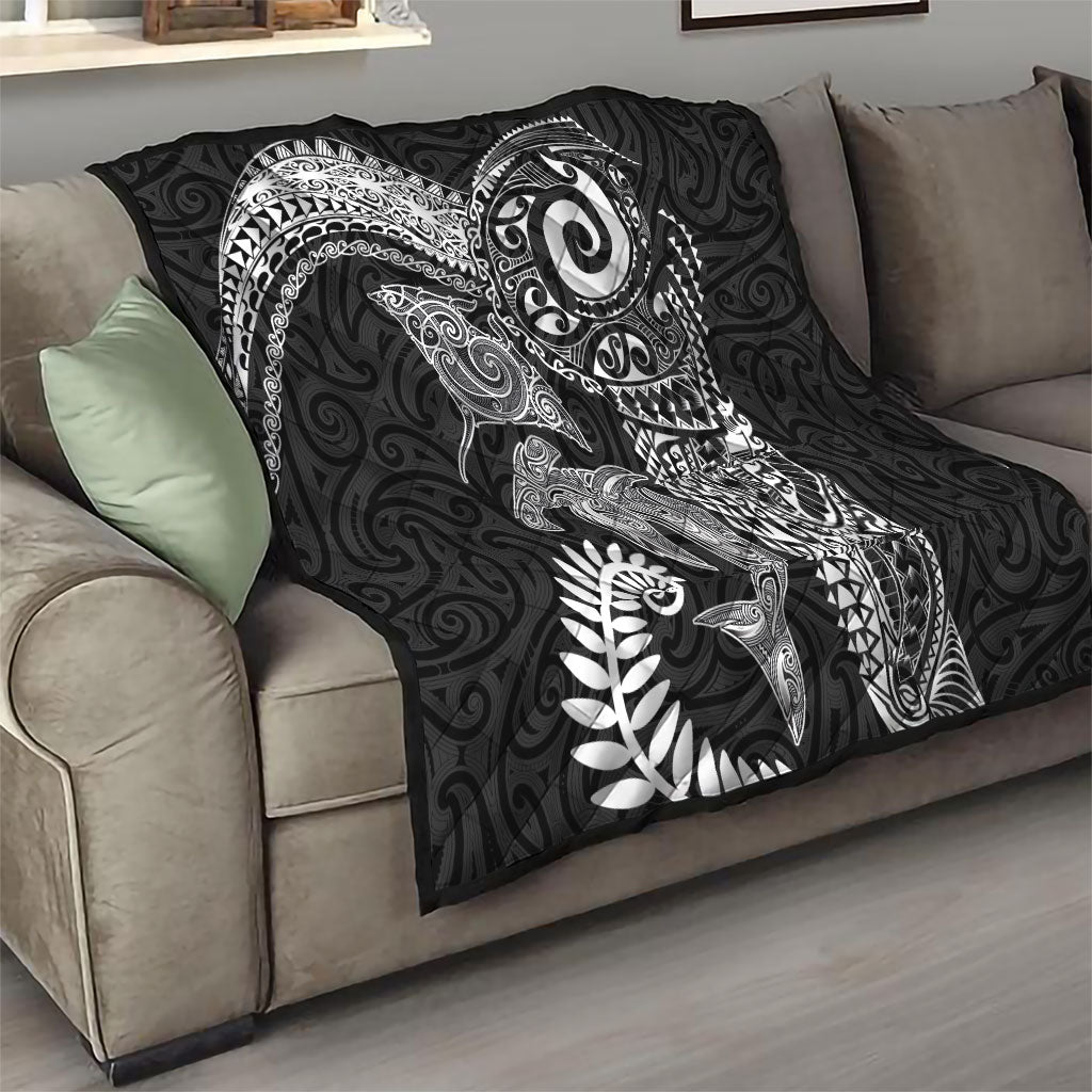 Aotearoa Maori Sea Animals Tribal Quilt Manta Ray and Shark Moko Pattern Black Color