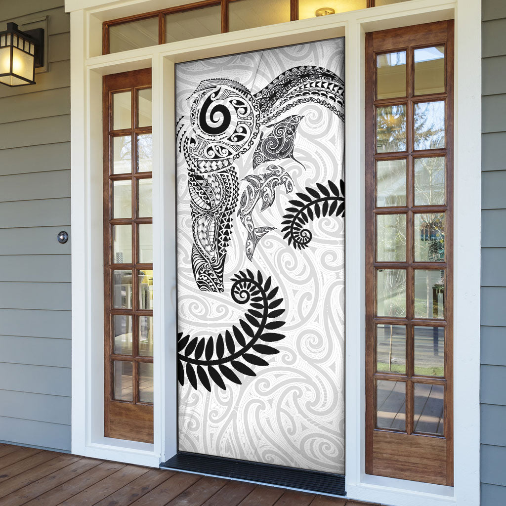 Aotearoa Maori Sea Animals Tribal Door Cover Manta Ray and Shark Moko Pattern White Color