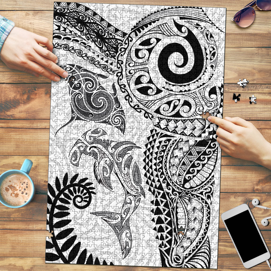 Aotearoa Maori Sea Animals Tribal Puzzle Manta Ray and Shark Moko Pattern White Color