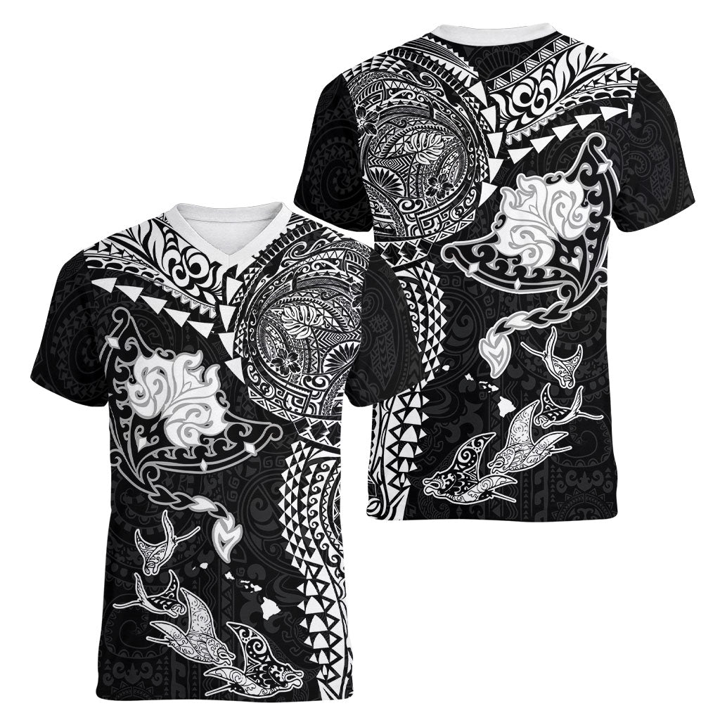 Hawaiian Manta Ray Tribal Women V-Neck T-Shirt Polynesian Art Motifs Black Color LT03 - Polynesian Pride