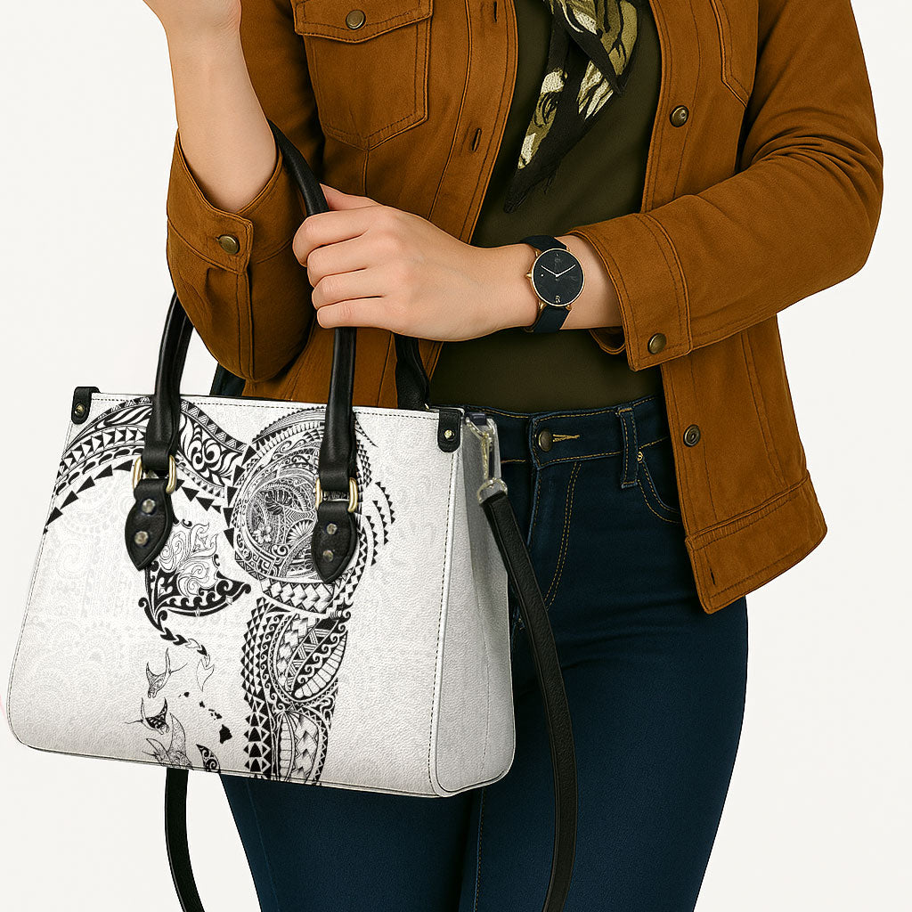 Hawaiian Manta Ray Tribal Leather Bag Polynesian Art Motifs White Color