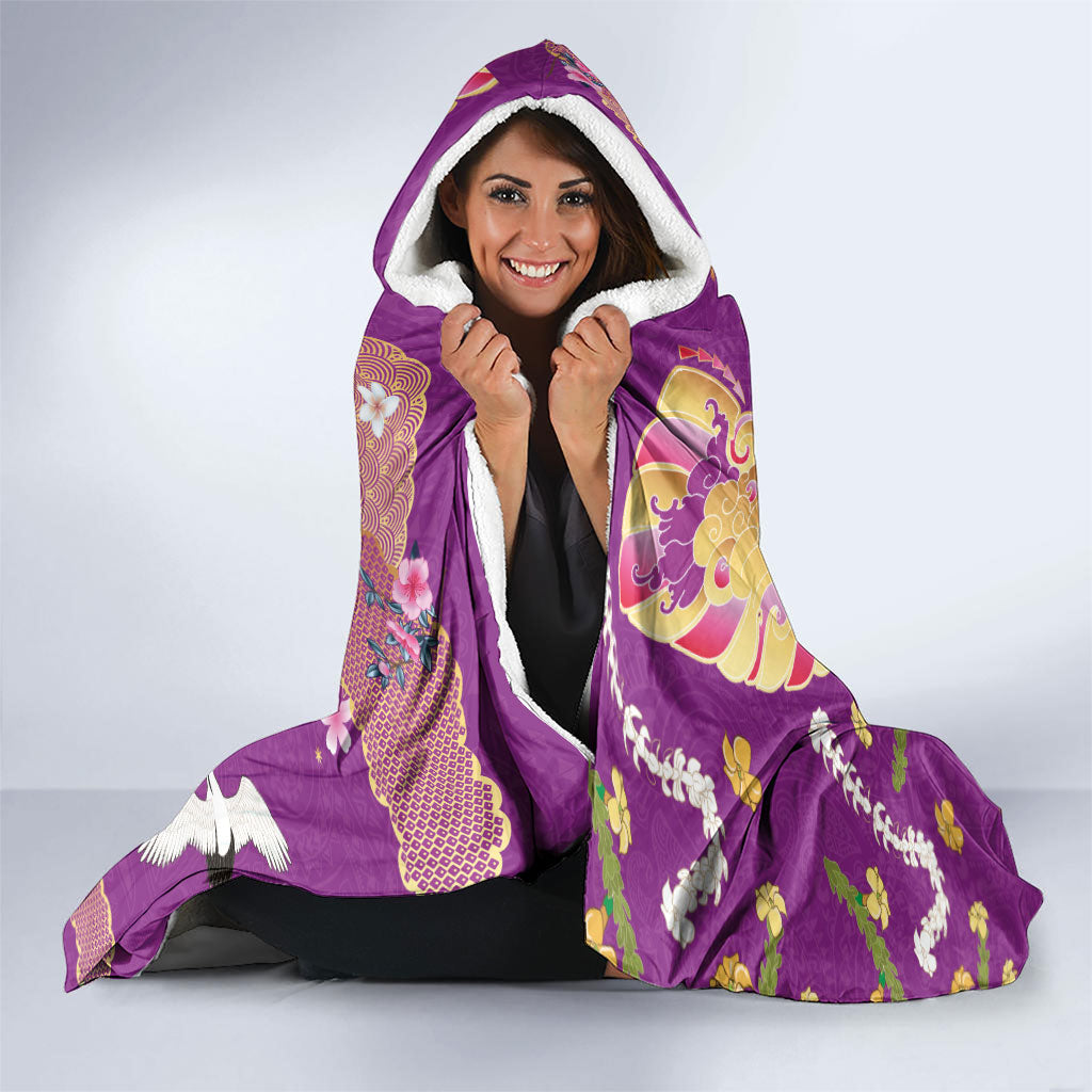 Hawaiian and Japanese Culture Together Hooded Blanket Kakau Tribal Pattern and Irezumi Art Purple Color