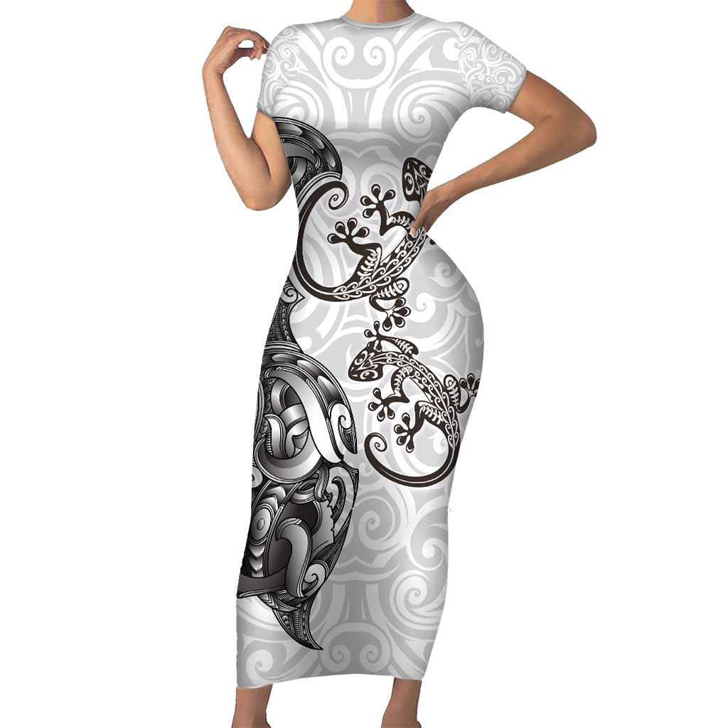 New Zealand Gecko Maori Art Tattoo Family Matching Short Sleeve Bodycon Dress and Hawaiian Shirt White Color LT03 Mom's Dress White - Polynesian Pride
