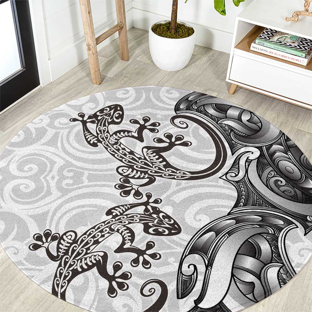 New Zealand Gecko Maori Art Tattoo Round Carpet White Color