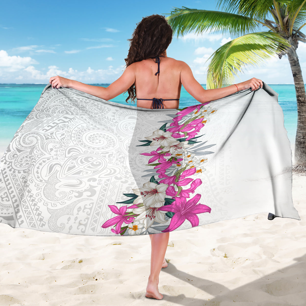 Hawaii Tropical Leaves and Flowers Sarong Tribal Polynesian Pattern White Style