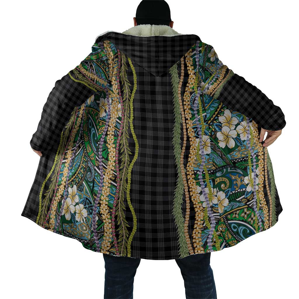 Hawaiian Art Flower Tribal with Lei Cloak Palaka Pattern Black Color - Polynesian Pride