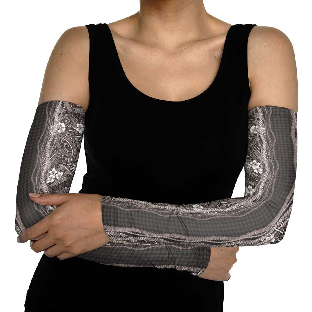 Hawaiian Art Flower Tribal with Lei Arm Sleeves Palaka Pattern Grayscale - Polynesian Pride