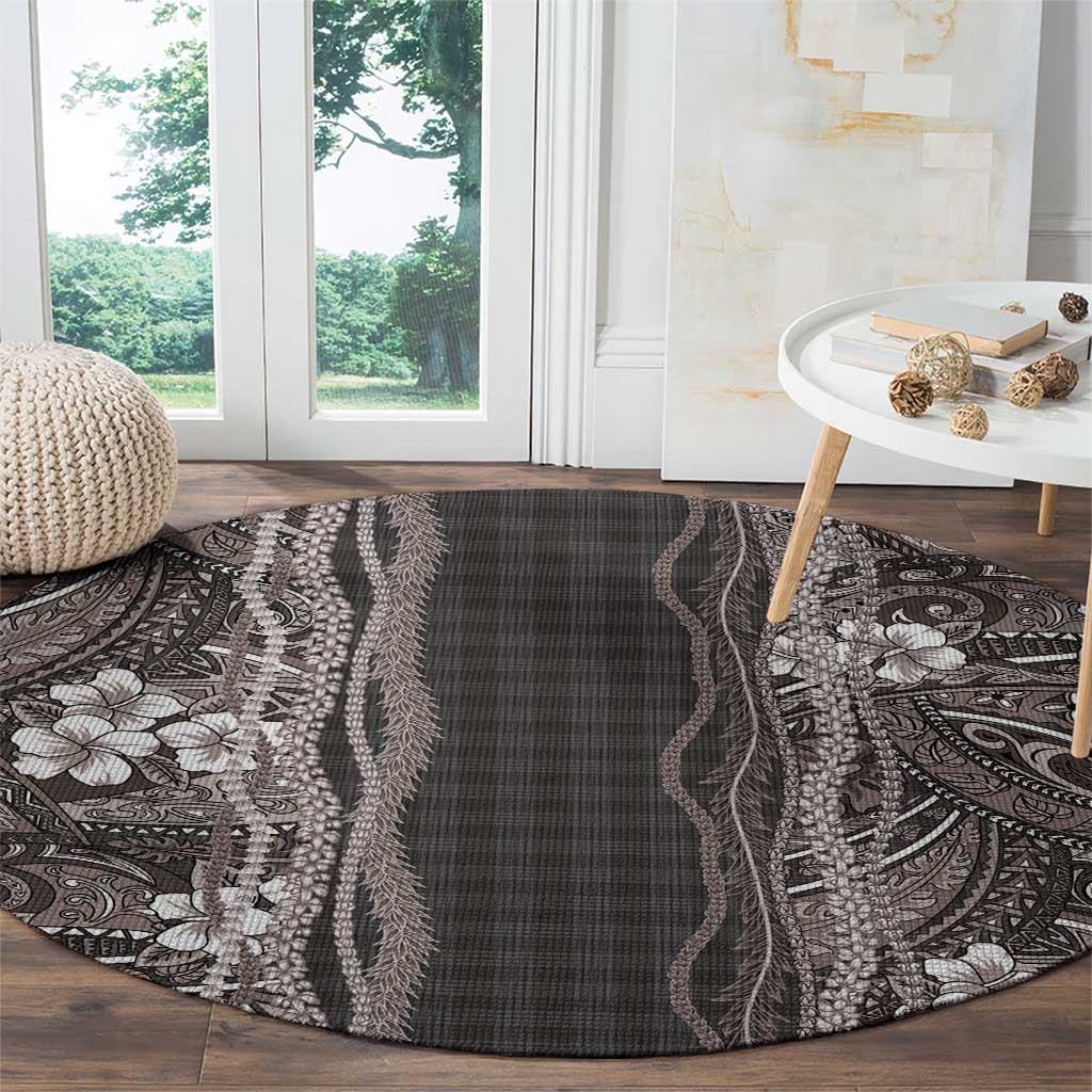 Hawaiian Art Flower Tribal with Lei Round Carpet Palaka Pattern Grayscale - Polynesian Pride