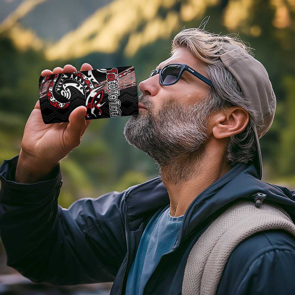 Aotearoa Toitu Te Tiriti Taniko 4 in 1 Can Cooler Tumbler Maori Taniwha Haka - Honour the Treaty
