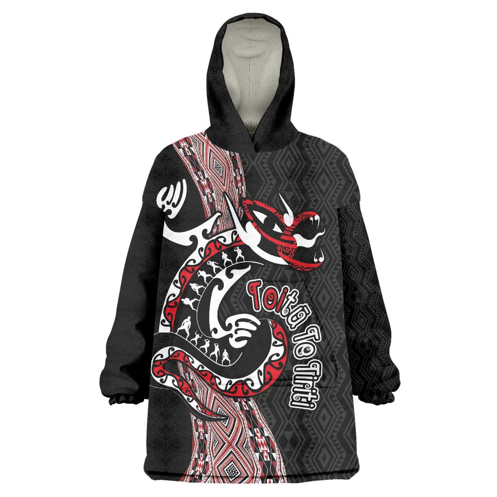 Aotearoa Toitu Te Tiriti Taniko Wearable Blanket Hoodie Maori Taniwha Haka - Honour the Treaty