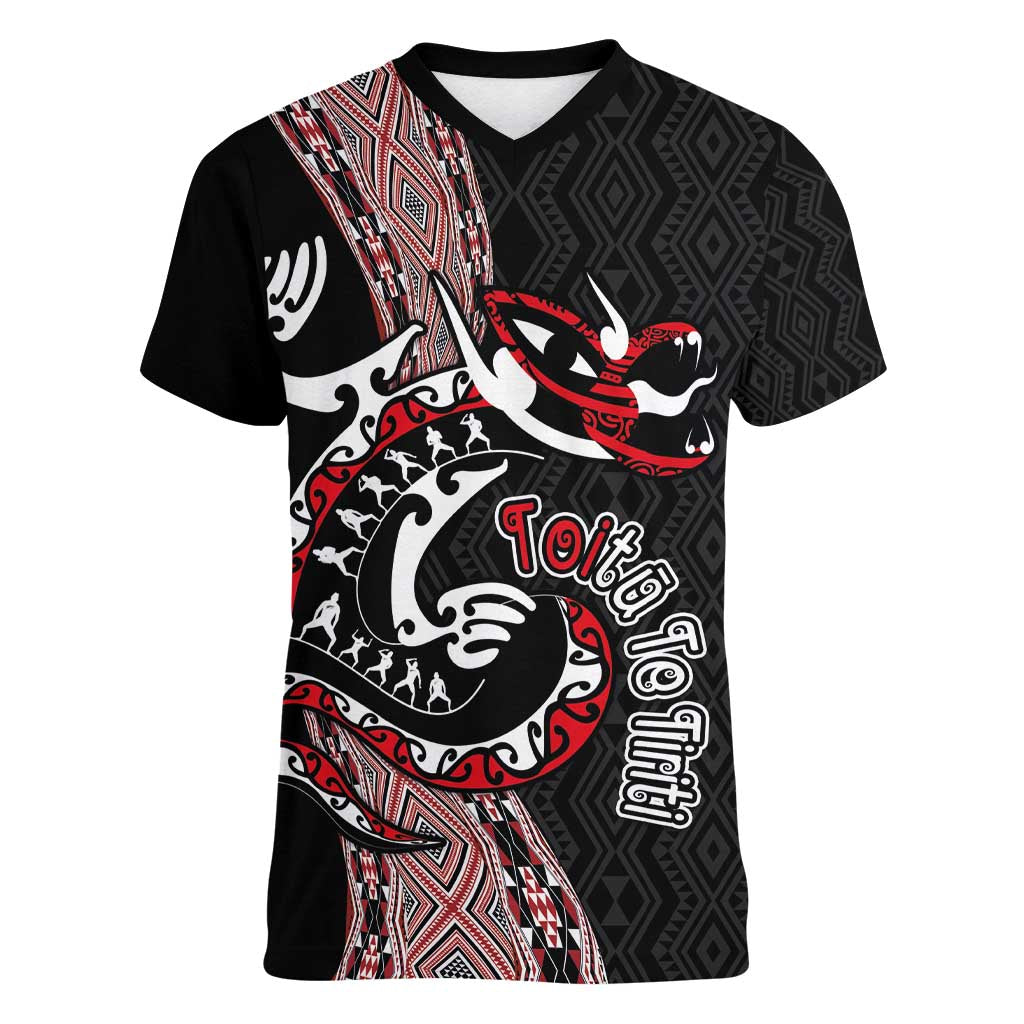 Aotearoa Toitu Te Tiriti Taniko Women V-Neck T-Shirt Maori Taniwha Haka - Honour the Treaty LT03 Female Black - Polynesian Pride
