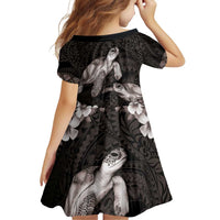 Hawaiian Lei Turtle and Plumeria Family Matching Off Shoulder Short Dress and Hawaiian Shirt Polynerian Art Tattoo-Grayscale Mode