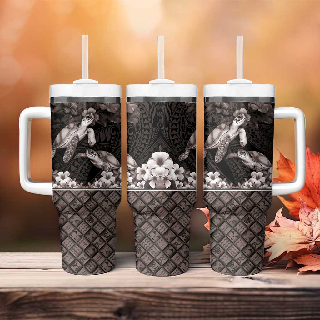 Hawaiian Lei Turtle and Plumeria Tumbler With Handle Polynerian Art Tattoo-Grayscale Mode