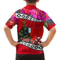 Custom Wallis and Futuna Christmas Family Matching Short Sleeve Bodycon Dress and Hawaiian Shirt Santa Claus Holding Coat of Arms Polynesian Xmas Style LT03 - Polynesian Pride