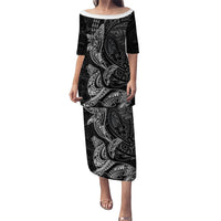 Hawaiian Monk Seal and Whale Puletasi Kakau Tribal Pattern Grayscale
