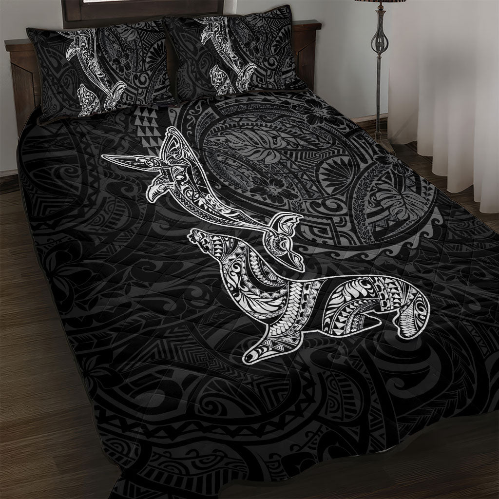Hawaiian Monk Seal and Whale Quilt Bed Set Kakau Tribal Pattern Grayscale