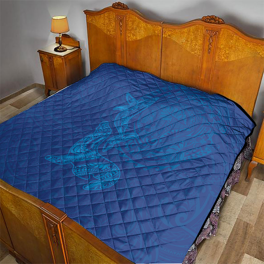 Hawaiian Monk Seal and Whale Quilt Kakau Tribal Pattern Blue Color