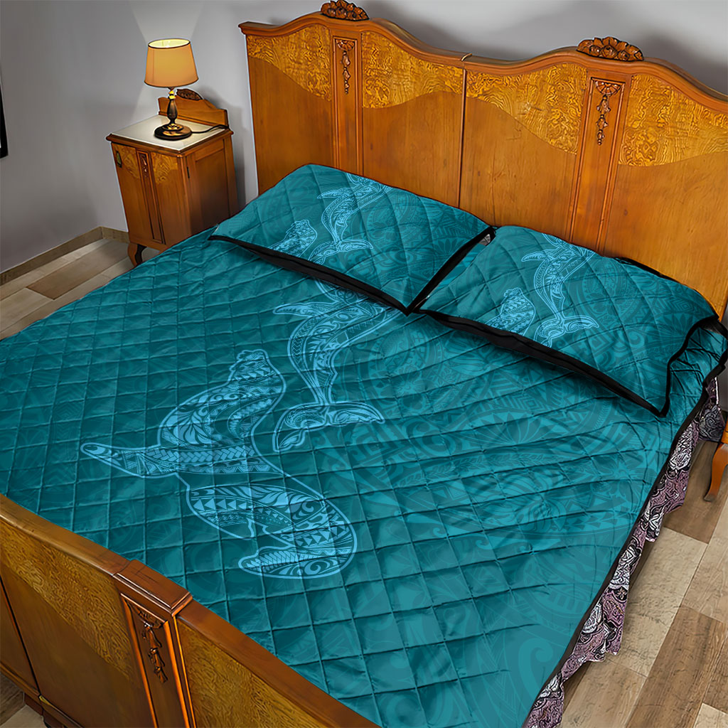 Hawaiian Monk Seal and Whale Quilt Bed Set Kakau Tribal Pattern Teal Color
