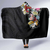 Hawaiian and Japanese Together Hooded Blanket Colorful Traditional Japanese Tattoo and Kakau Pattern Black Color LT03 One Size Black - Polynesian Pride