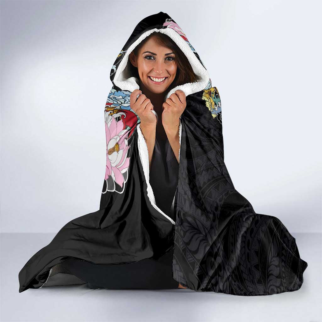 Hawaiian and Japanese Together Hooded Blanket Colorful Traditional Japanese Tattoo and Kakau Pattern Black Color LT03 - Polynesian Pride