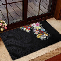 Hawaiian and Japanese Together Rubber Doormat Colorful Traditional Japanese Tattoo and Kakau Pattern Black Color