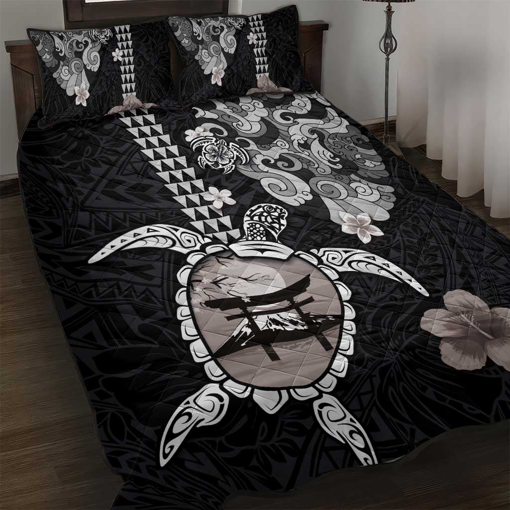 Hawaiian and Japanese Together Quilt Bed Set Japanese Culture and Turtle Kakau Tattoo Black Color