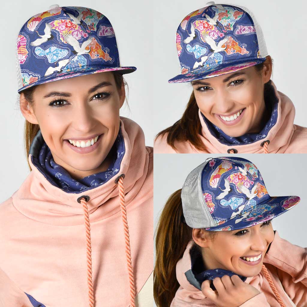 Hawaiian and Japanese Culture Together Mesh Trucker Cap Hawaiian Archipelago Shape Sea Animals