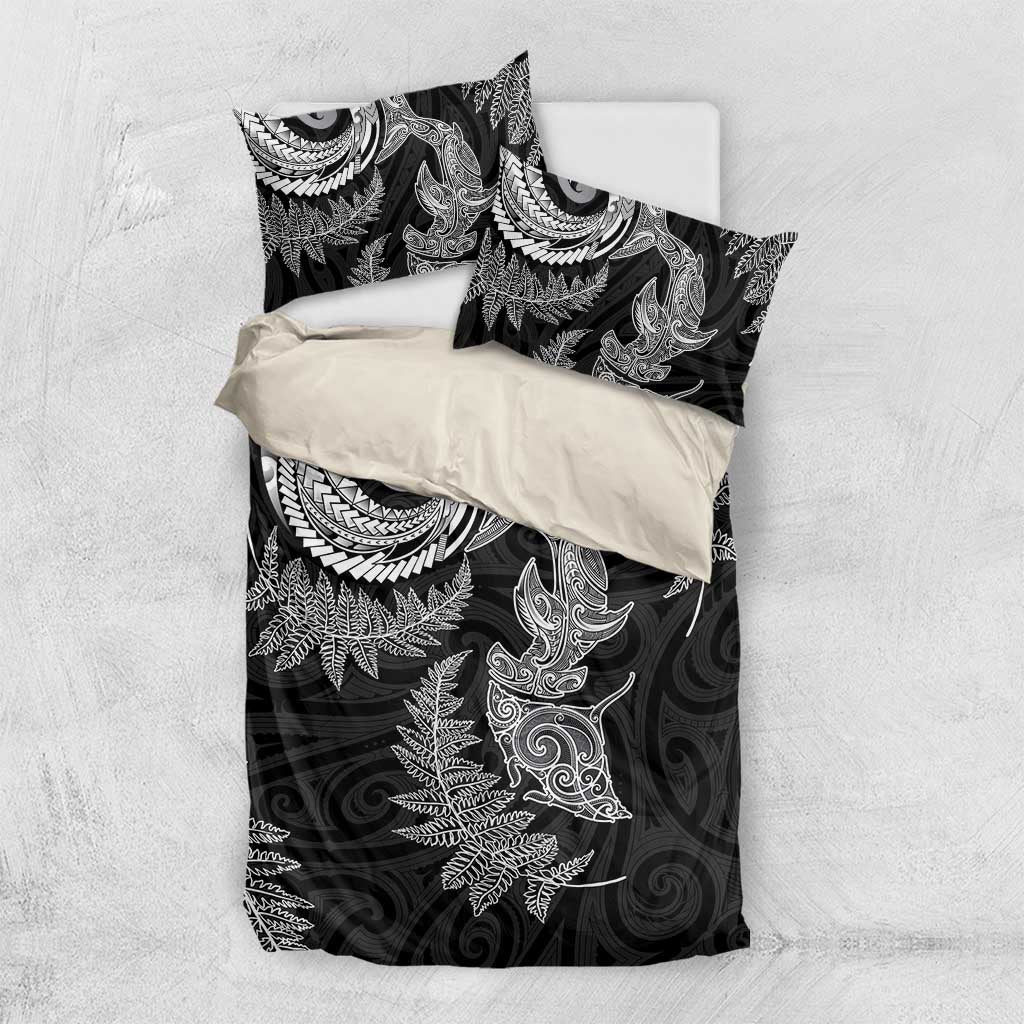 New Zealand Sea Animals with Maori Tribal Tattoo Bedding Set Shark Manta Ray with Silver Fern Black