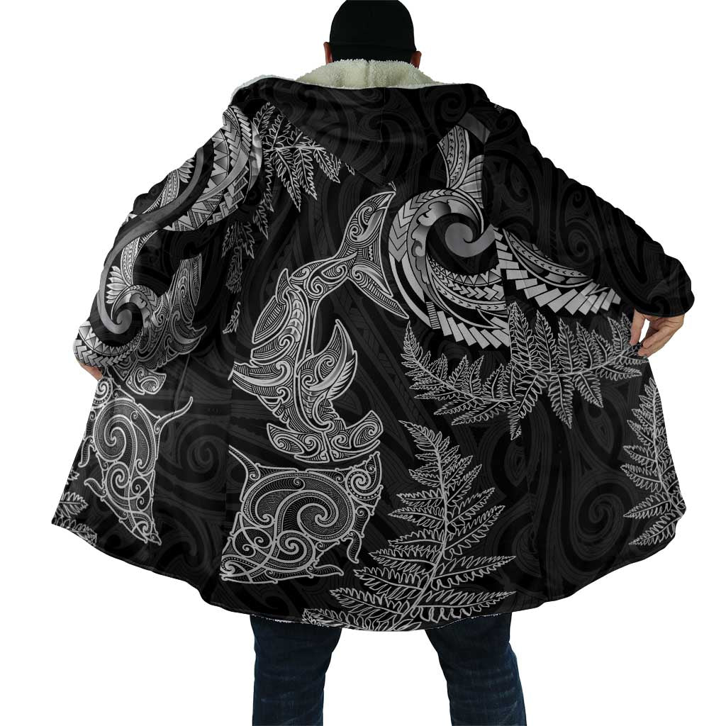 New Zealand Sea Animals with Maori Tribal Tattoo Cloak Shark Manta Ray with Silver Fern Black LT03 - Polynesian Pride