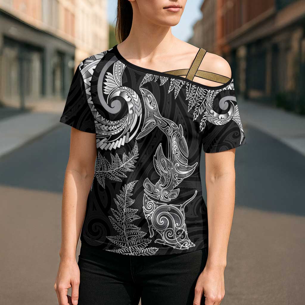 New Zealand Sea Animals with Maori Tribal Tattoo Cross Shoulder Shirt Shark Manta Ray with Silver Fern Black LT03 - Polynesian Pride