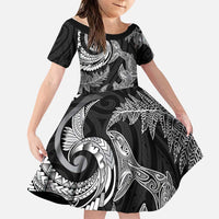 New Zealand Sea Animals with Maori Tribal Tattoo Family Matching Summer Maxi Dress and Hawaiian Shirt Shark Manta Ray with Silver Fern Black LT03 Daughter's Dress Black - Polynesian Pride