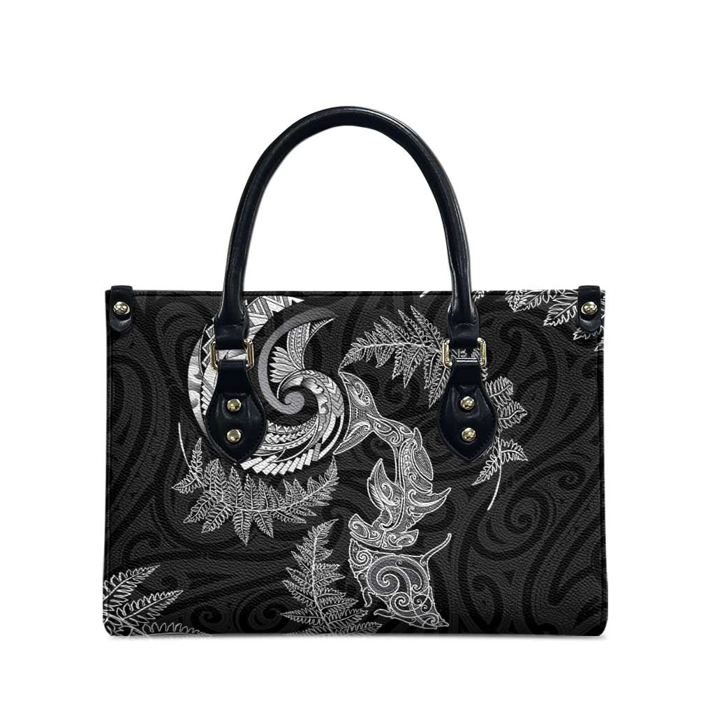 New Zealand Sea Animals with Maori Tribal Tattoo Leather Bag Shark Manta Ray with Silver Fern Black LT03 - Polynesian Pride